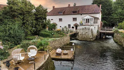 Image de Charme Au Fil de l’Eau - Hotel Jacuzzi Privatif Proche Paris