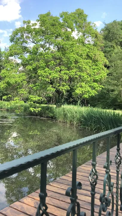 Image de Le Danica, parcours mouche location de cabanes insolite situé à Dordives dans le Loiret (45),