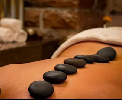 Image de Passion Zen, Head spa, Massages, Reflexologie Plantaire & soins esthétiques. Melun et Montereau sur le jard.